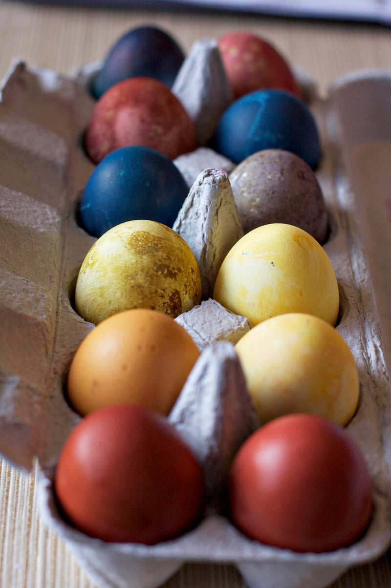 DIY: Natural Dye Easter Eggs