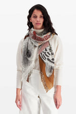 Inoui Editions Freres Scarf in Natural