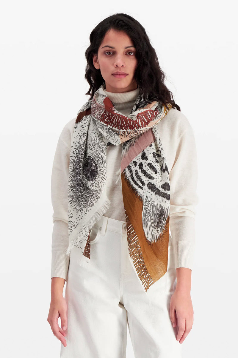 Inoui Editions Freres Scarf in Natural