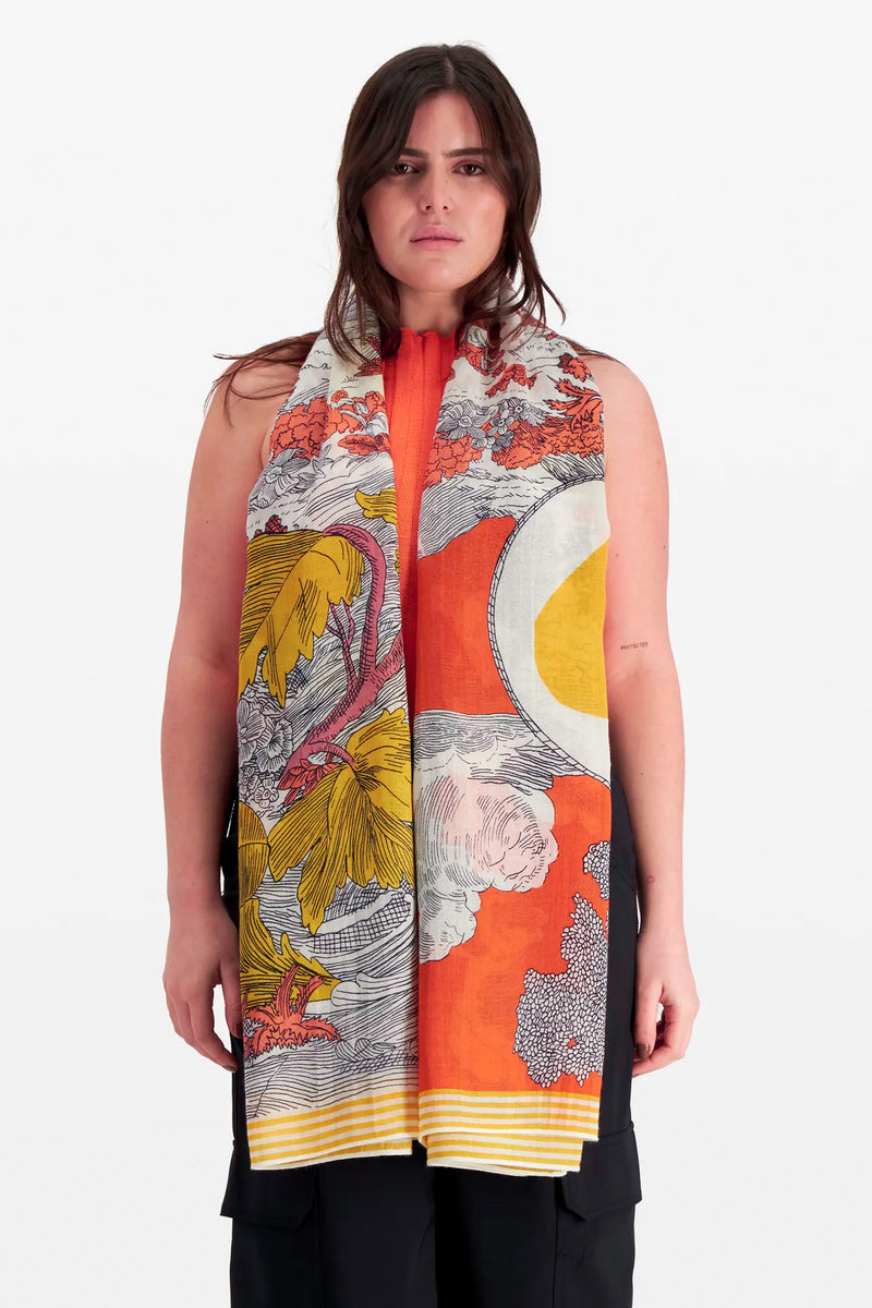 Inoui Editions Histoire Scarf in Yellow