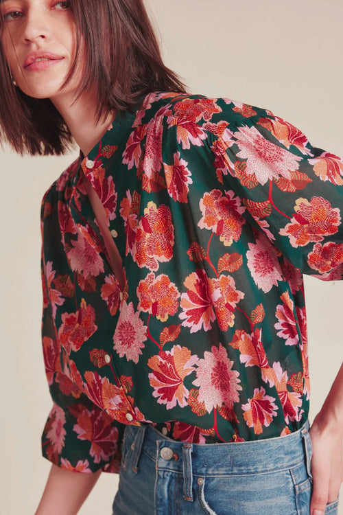 Trovata Lily Blouse in Carnation Print