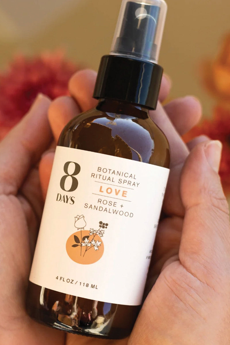 8 Days Botanical Ritual Spray " Love"
