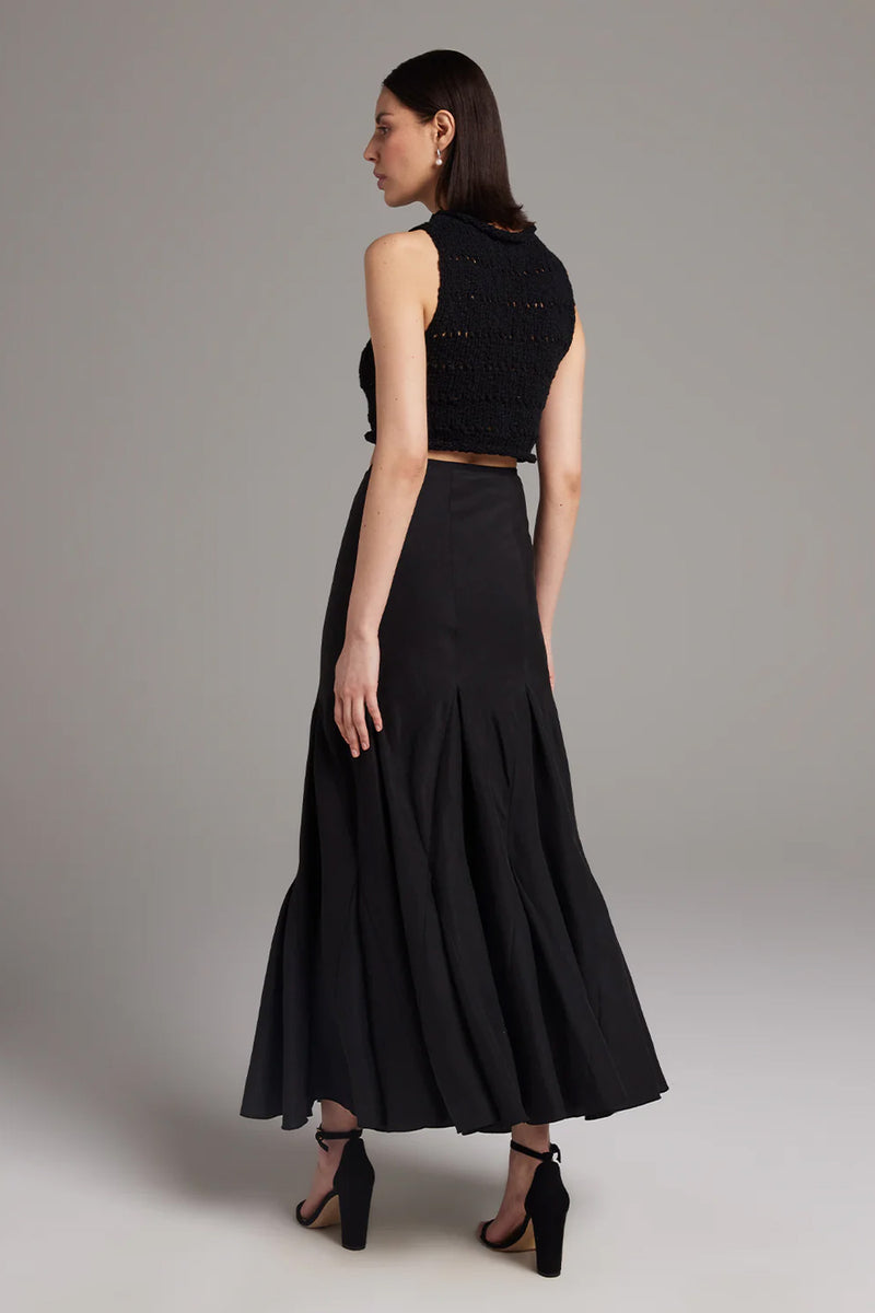 Voz Flamme Knit Crop Top in Black