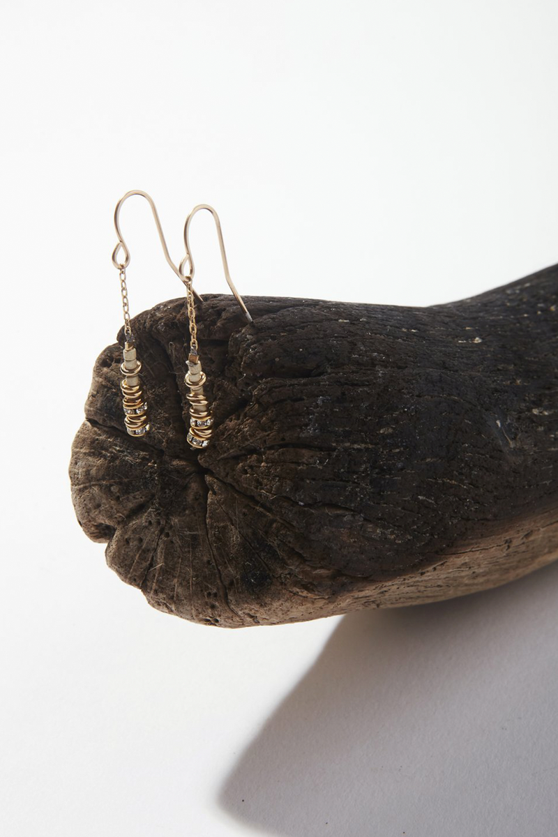 ILD Earrings Dune Crystals in Short Light