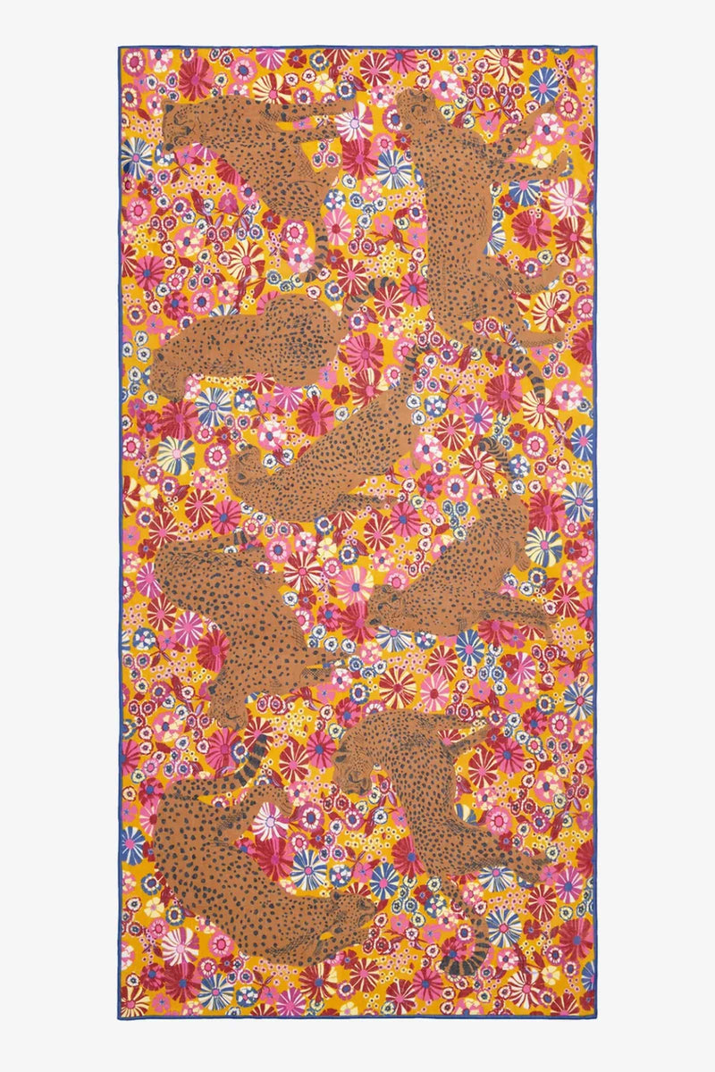 Inoui Editions Scarf 100 Pampa in Fuchsia