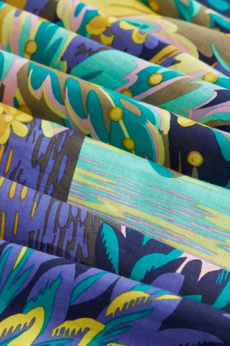 Inoui Editions Scarf 100 Chatou in Purple