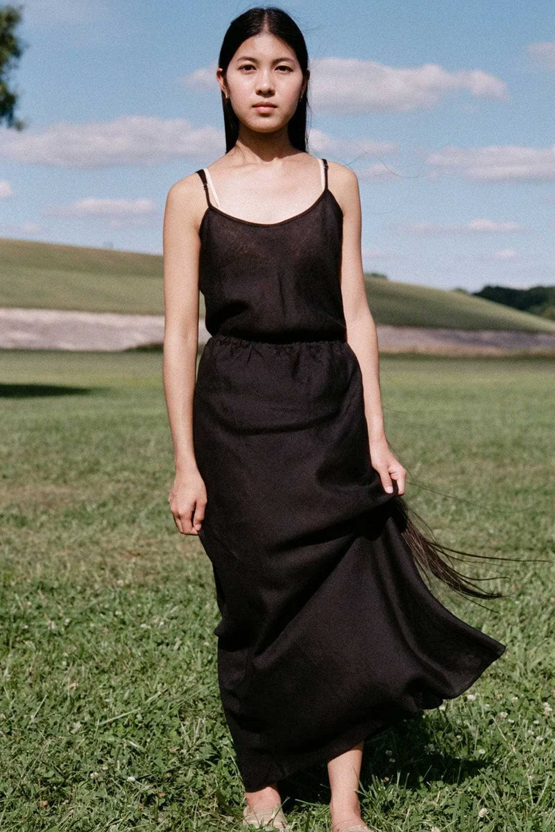 Base Range Dydine Skirt in Black Linen