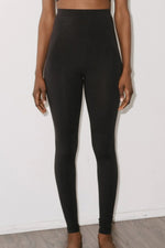 Base Range Oleta Legging in Black